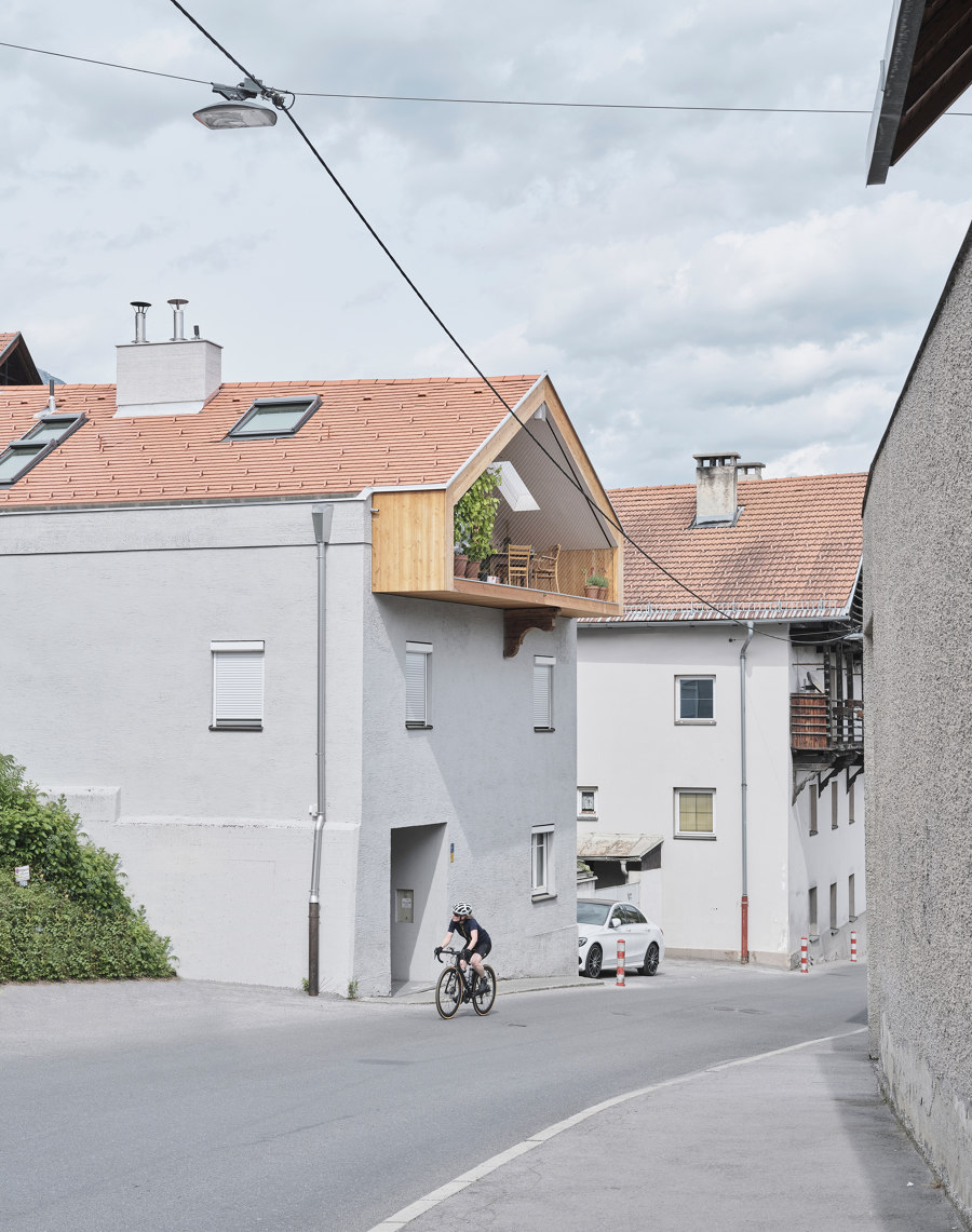 IN A GOOD MOOD A New Attic in Innsbruck, Austria Title: Gut Drauf de VELUX Group | Referencias de fabricantes