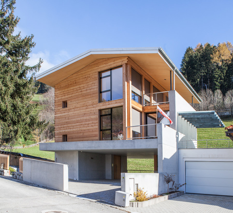 Haus am Bach by horgenglarus | Manufacturer references