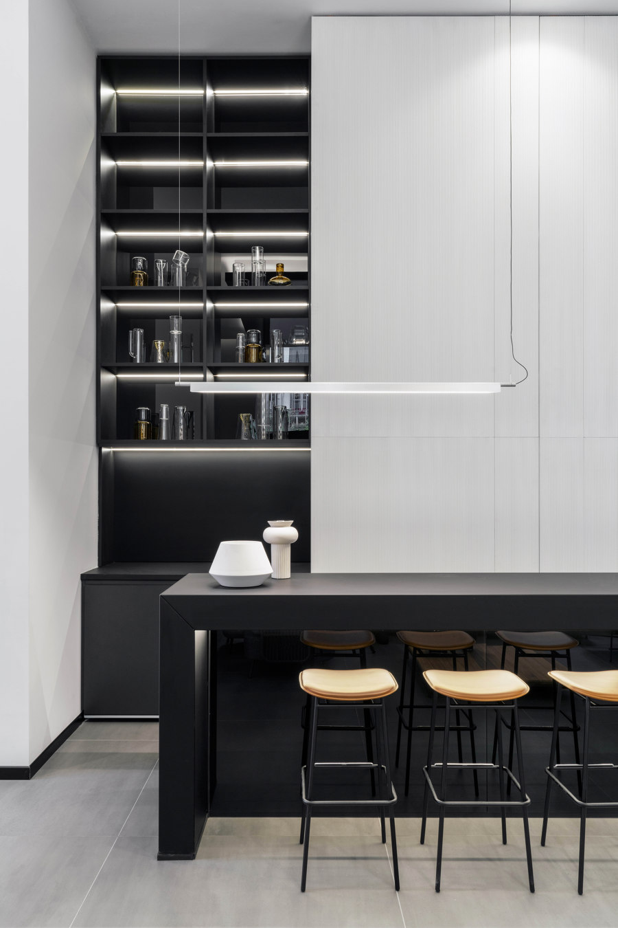 CALLIGARIS FLAGSHIP STORE by Marco Piva Shop interiors