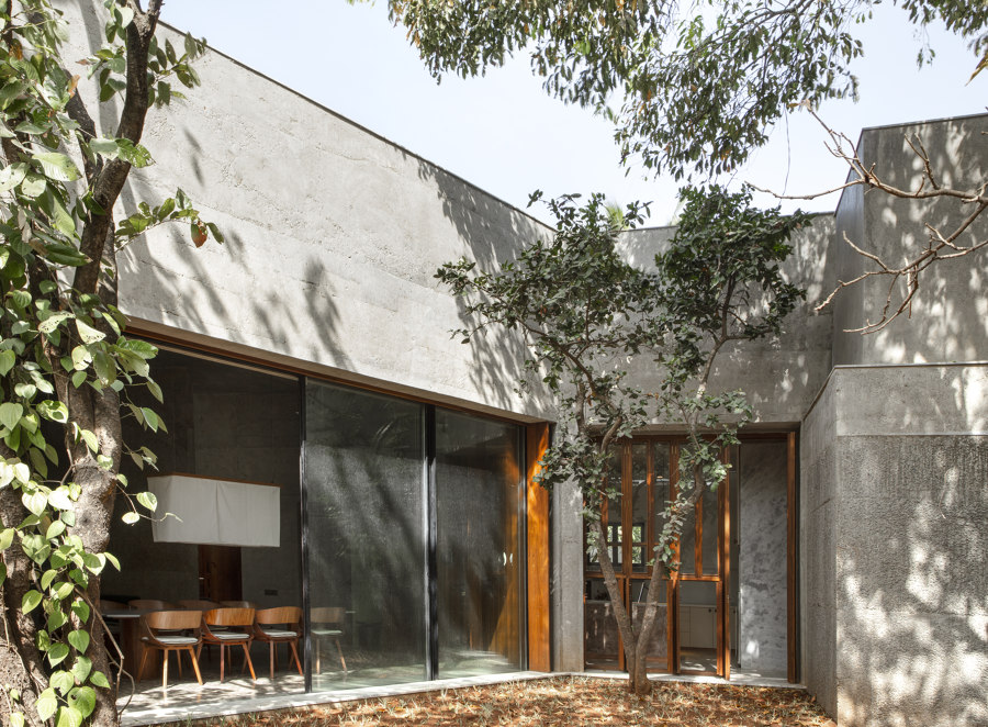 House of Concrete Experiments by Samira Rathod Design Associates | Detached houses