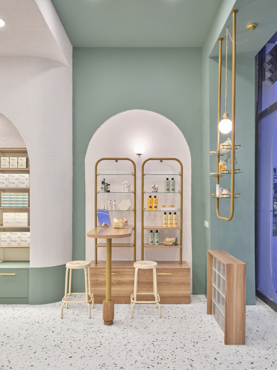 K Pharmacy von Wand Works Architecture | Shop-Interieurs