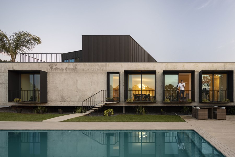 Casa PS by Inception Architects Studio | Detached houses