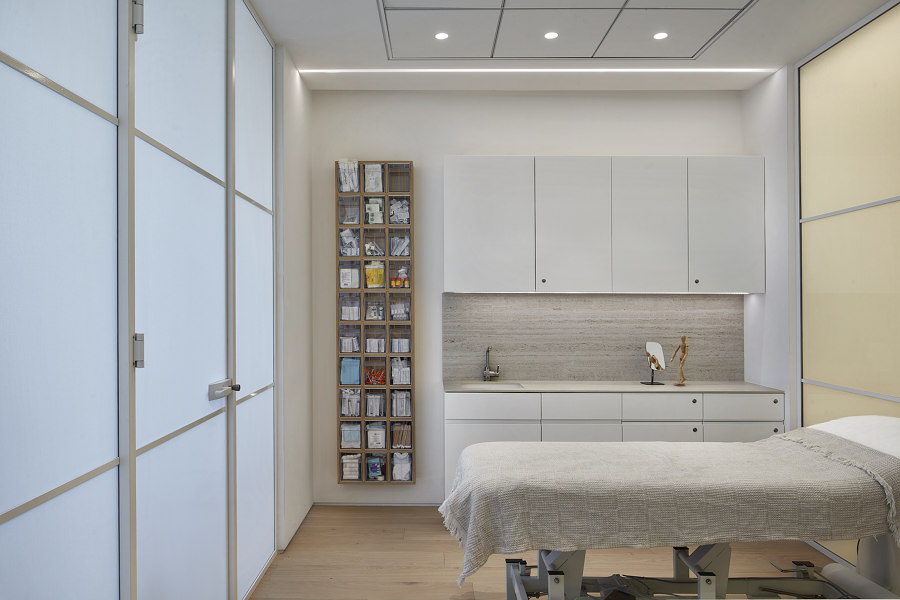 Natura Clinic de Shira Lavi BD | Cabinets