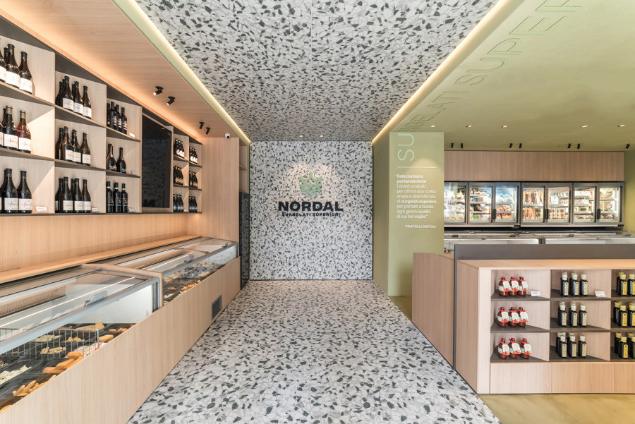 Nordal Shop Catania von EGGER | Shop-Interieurs