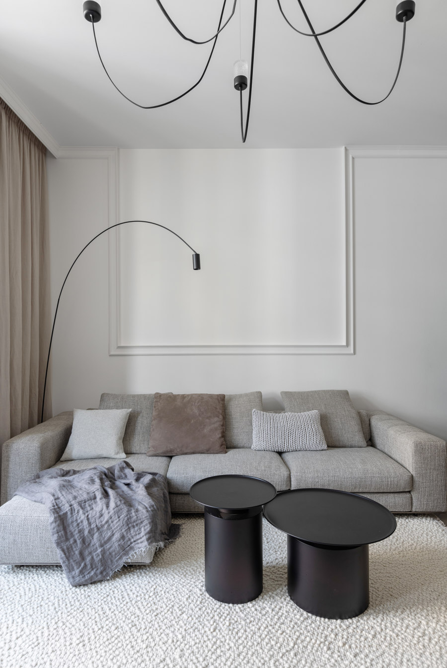 Men's Apartment in the Heart of Vinohrady de SMLXL studio | Espacios habitables