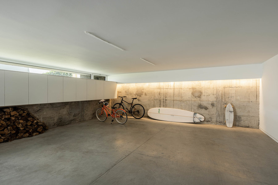 Salt Color House von Rómulo Neto Arquitetos LDA | Einfamilienhäuser