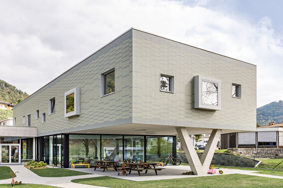 Scalloped Kindergarten | Castel San Pietro, Schweiz | Kindergärten/Krippen | Swisspearl Schweiz AG