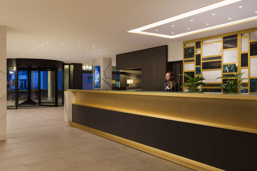 Hotel Crowne Plaza Zurich di FLORIM | Riferimenti di produttori