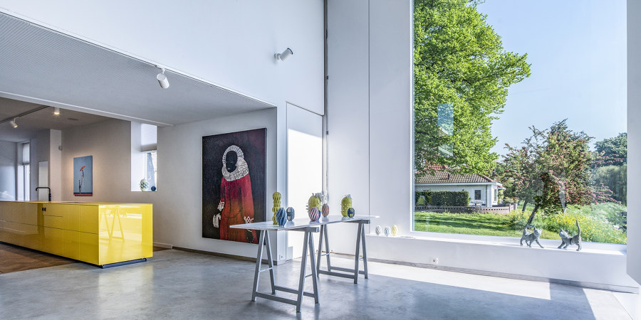 Jan van Hoof Galerie: where minimalist kitchen design meets contemporary art | Références des fabricantes | Valcucine