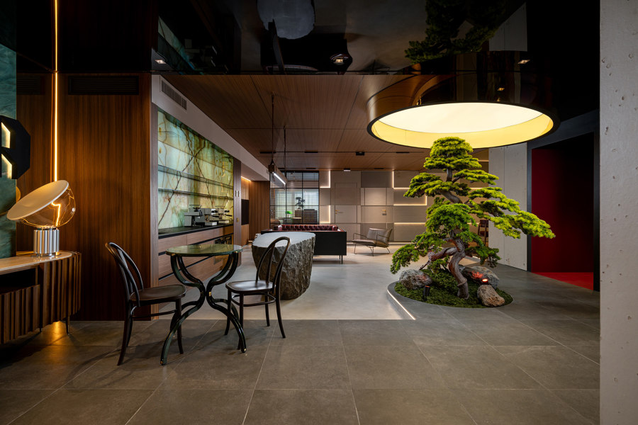ISRA Showroom & Office | Wall Rapture