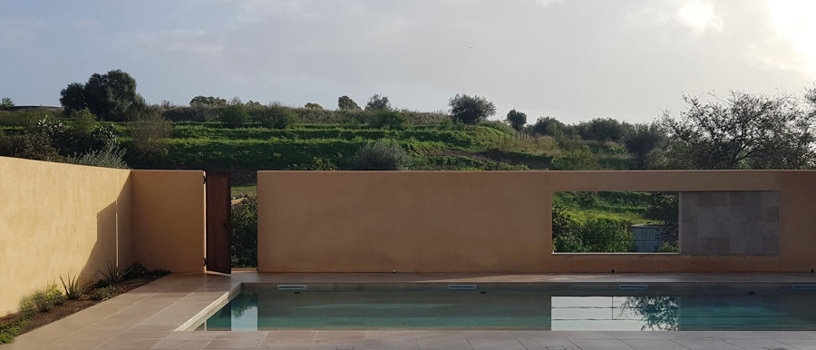 Una piscina nel paesaggio | Manufacturer references | Casalgrande Padana