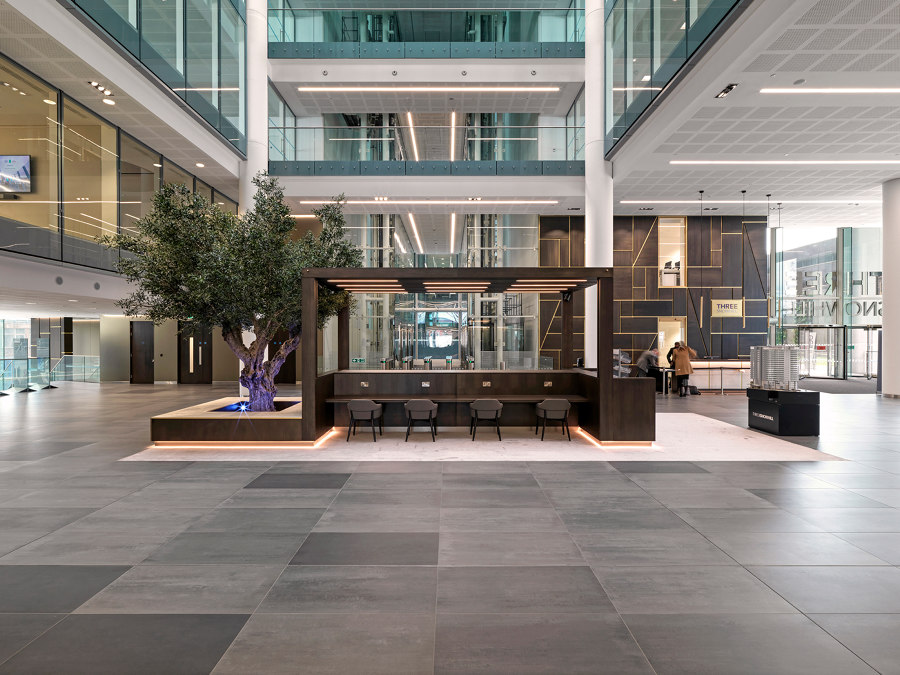 BT Three Snowhill by Mosa | Manufacturer references