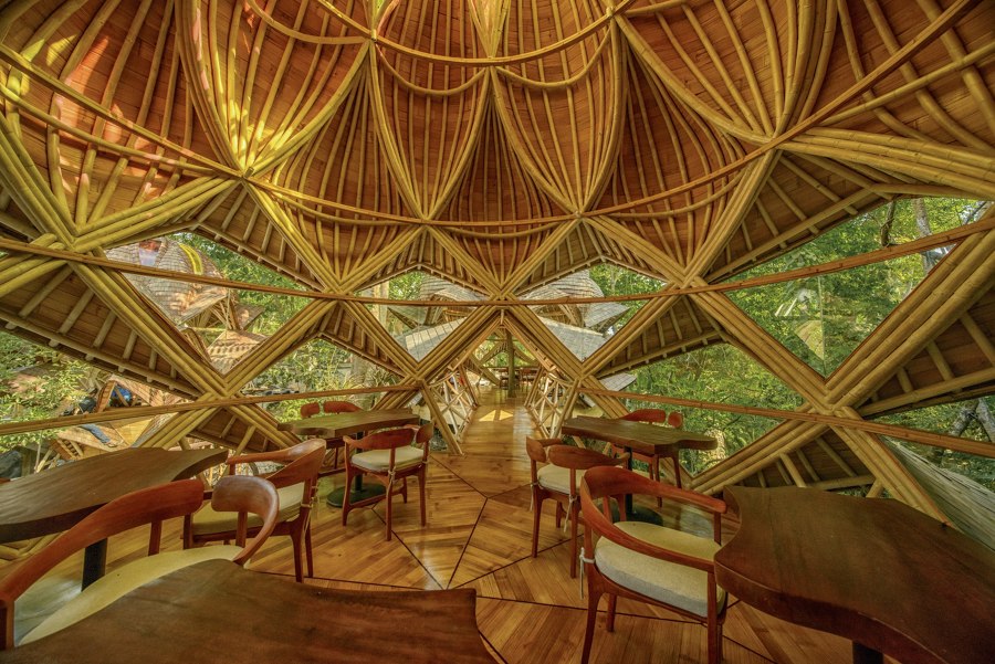 Ulaman Eco-Luxury Resort de Inspiral Architecture and Design Studios | Hoteles