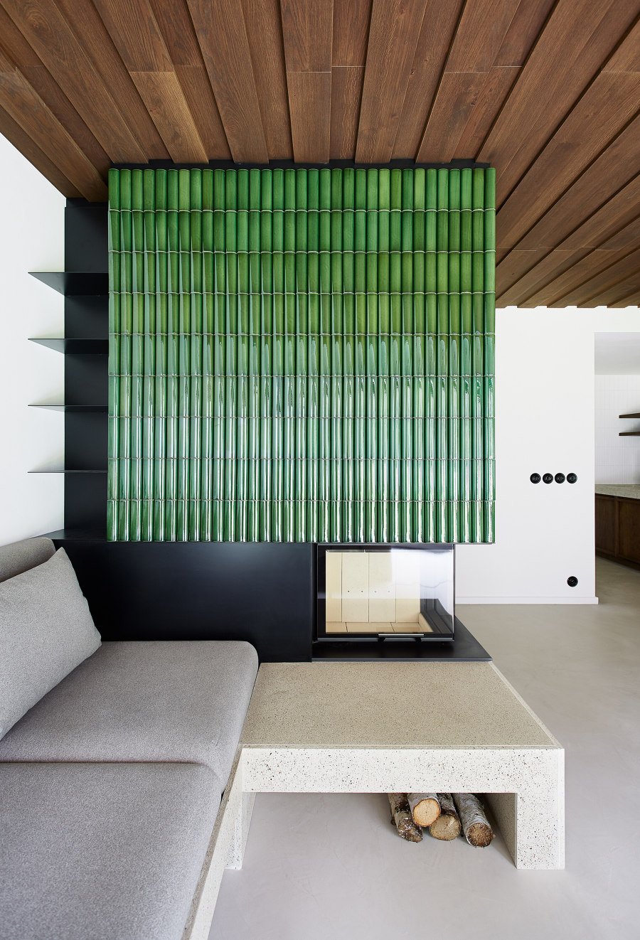 Weekend Apartment in the Jizera Mountains by Markéta Bromová architekti | Living space