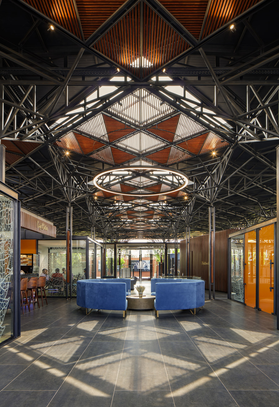 Experience Center von CnT Architects | Bürogebäude