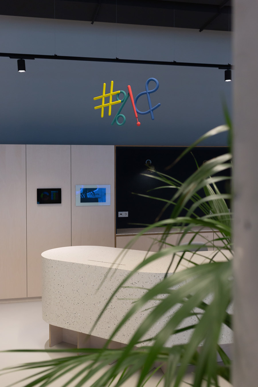 Contentful by toi toi toi creative studio | Office facilities