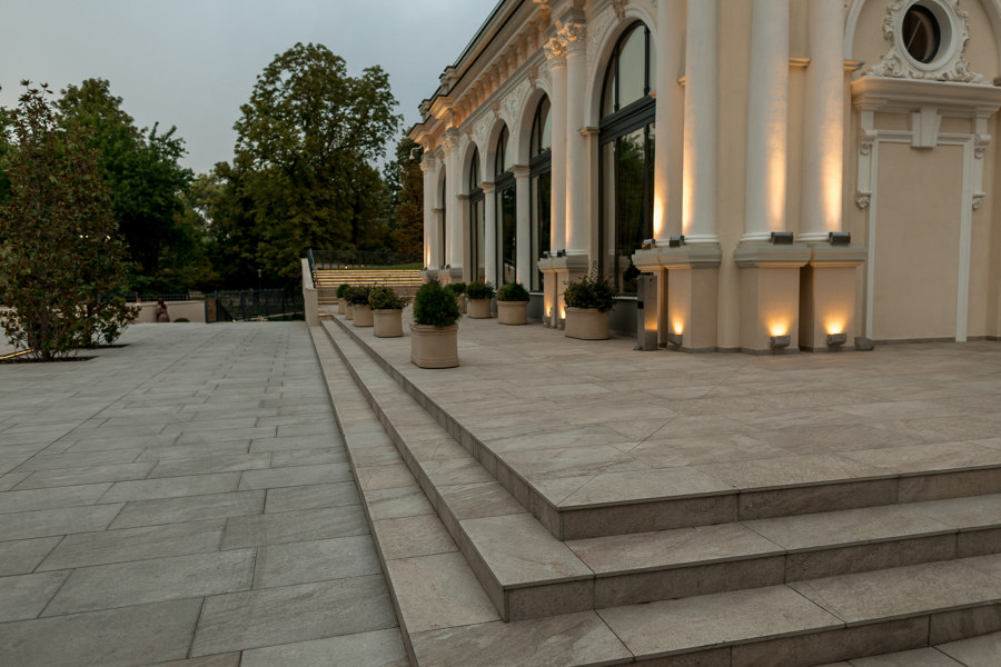 The alluring beauty of porcelain tiles in a location for luxury events | Manufacturer references | Atlas Concorde