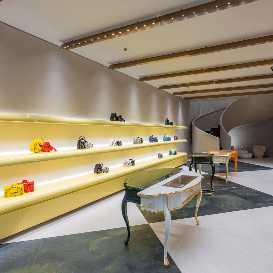 Nuovo Flagship store Moschino - Milano by Margraf | Manufacturer references