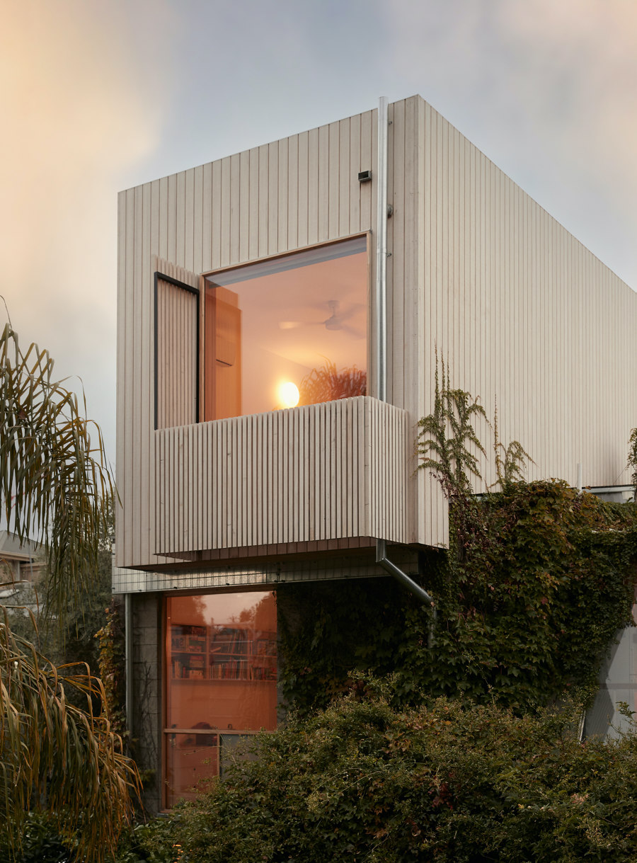 Haines House by Foomann Architects | Detached houses