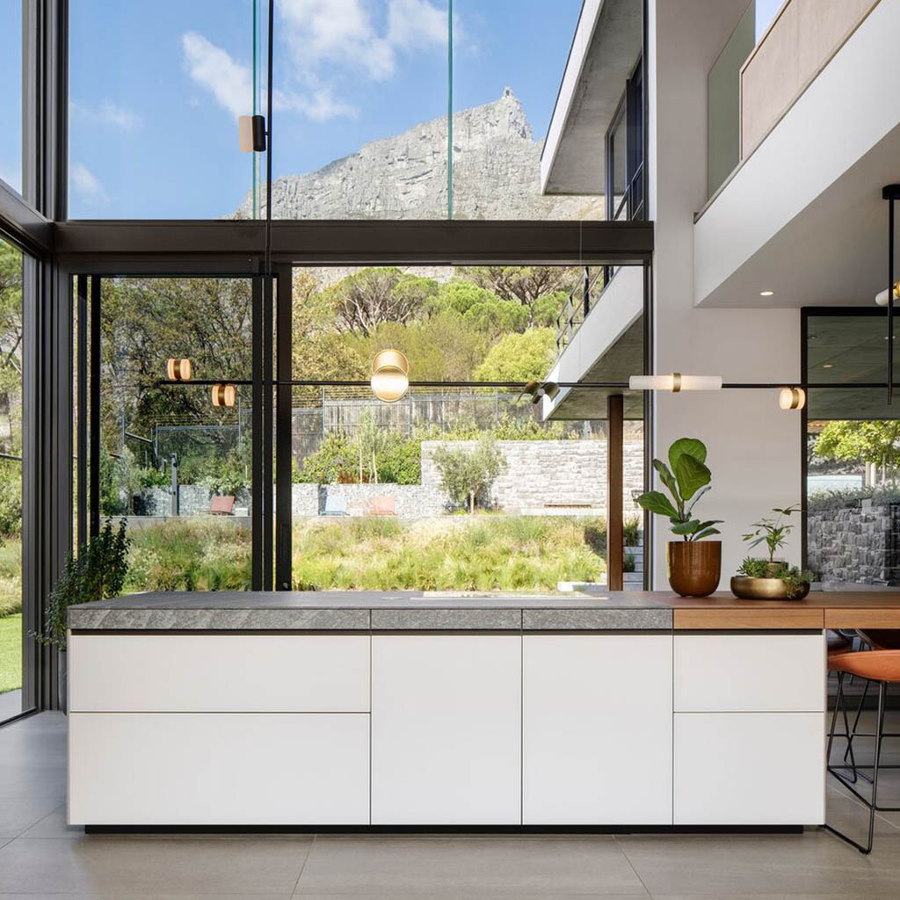 Amazing project with a Genius Loci kitchen in Cape Town de Valcucine | Références des fabricantes