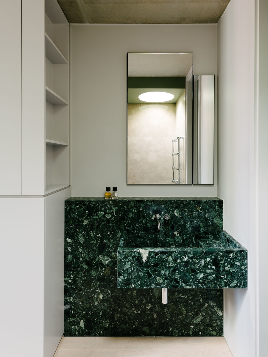 The Green Box de Ester Bruzkus Architekten | Pièces d'habitation