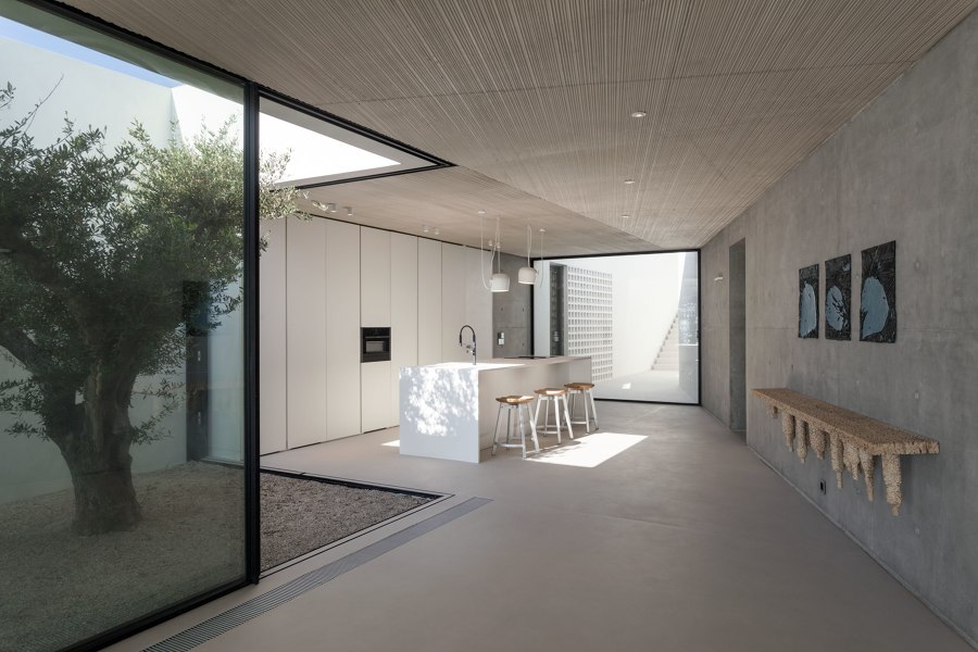 Latypi Residence von A31 Architecture | Einfamilienhäuser