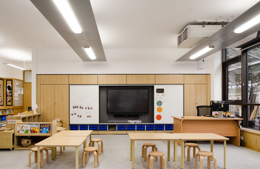 St Christina's Primary School di Paul Murphy Architects | Scuole