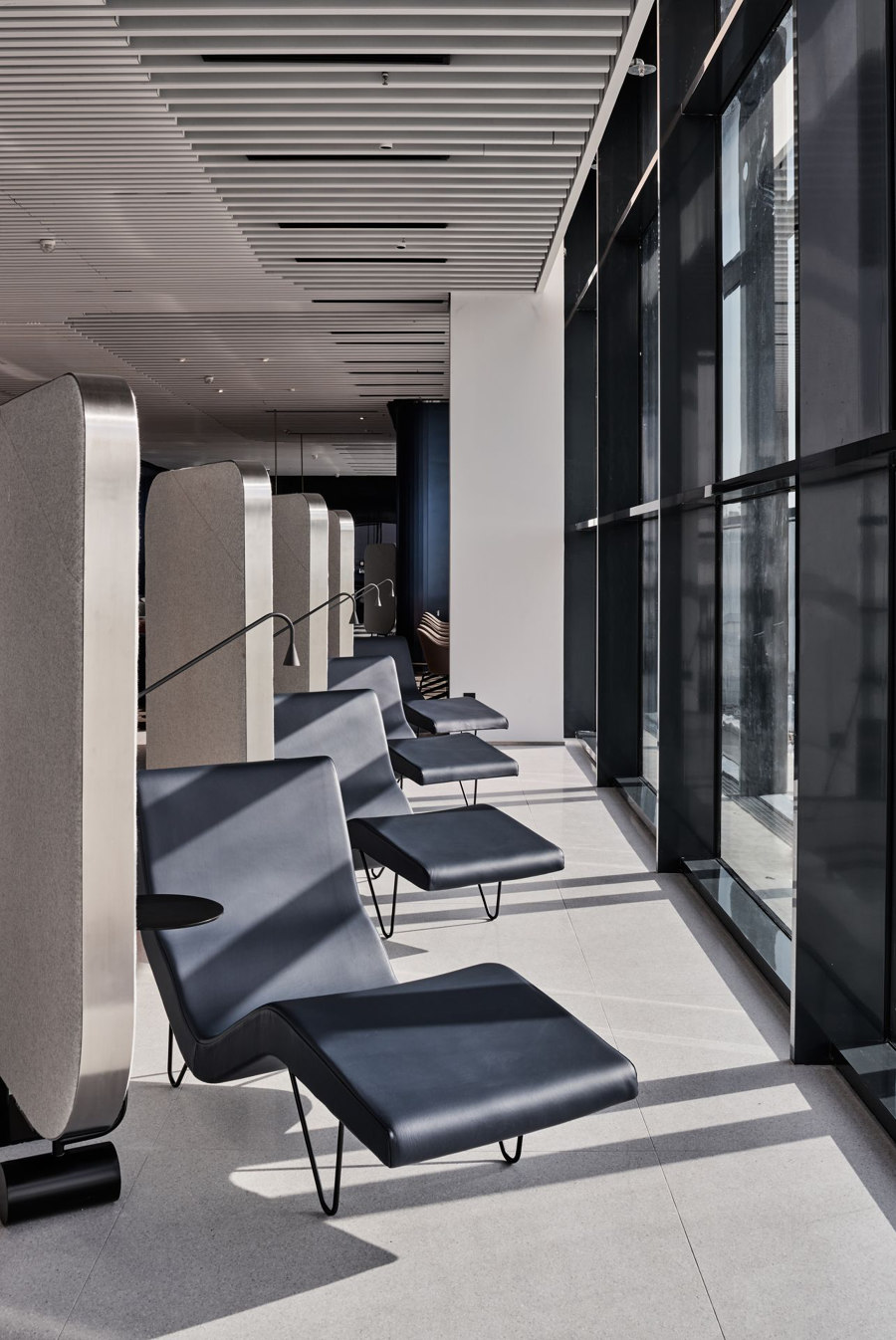 Aegean Business Lounge - AIA von Twelve Concept | Herstellerreferenzen