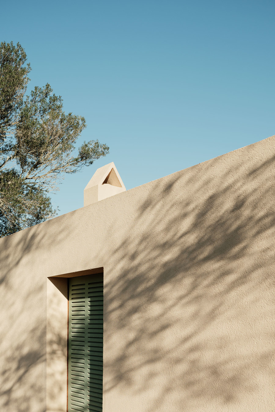 House in La Garriga by Isla Architects | Detached houses