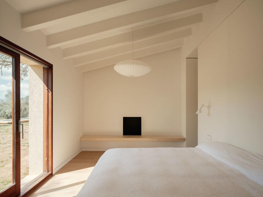 House in La Garriga by Isla Architects | Detached houses