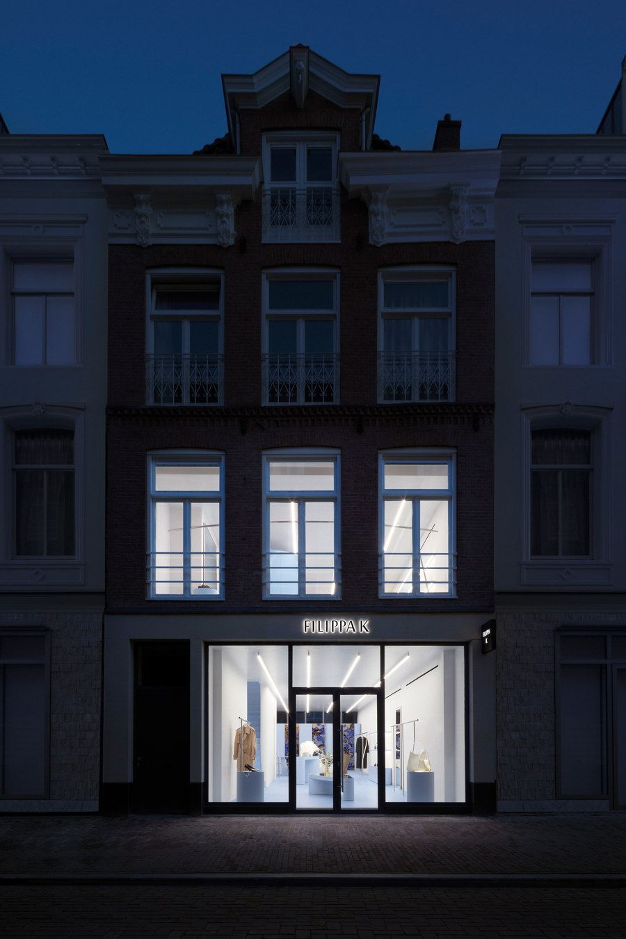Filippa K Flagship Store de Reggiani Illuminazione | Referencias de fabricantes