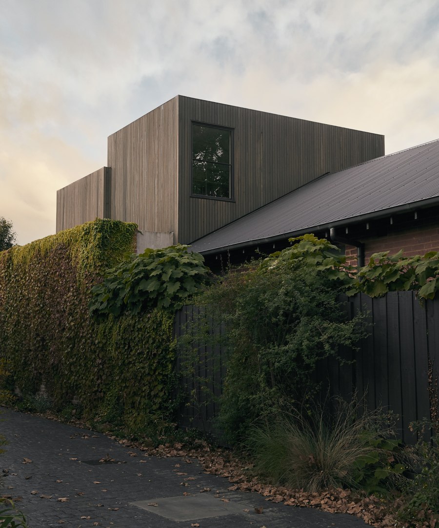 Farnham House by Foomann Architects | Detached houses