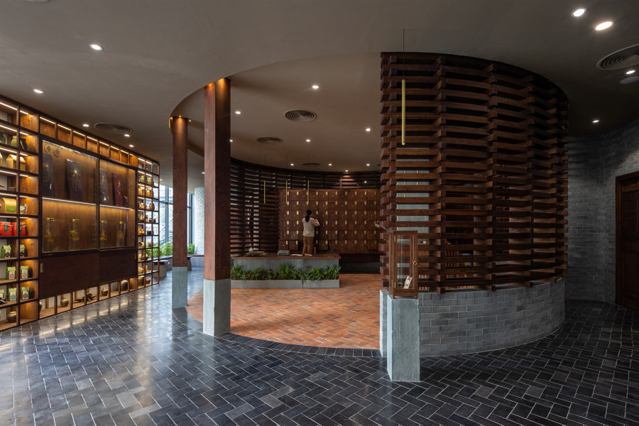 Phong Kham Yhct Traditional Clinic de ODDO architects | Hospitales
