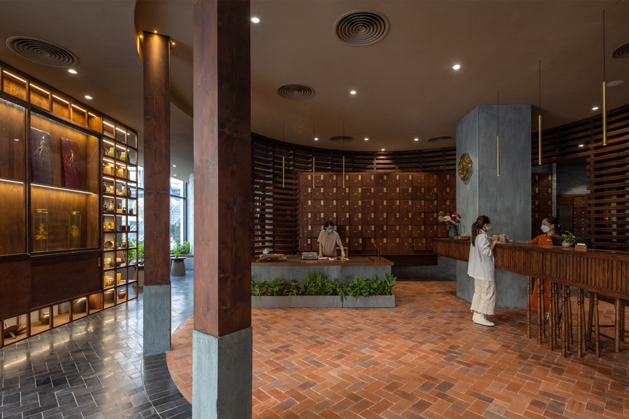 Phong Kham Yhct Traditional Clinic di ODDO architects | Ospedali