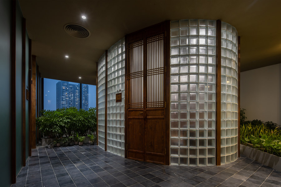 Phong Kham Yhct Traditional Clinic by ODDO architects | Hospitals