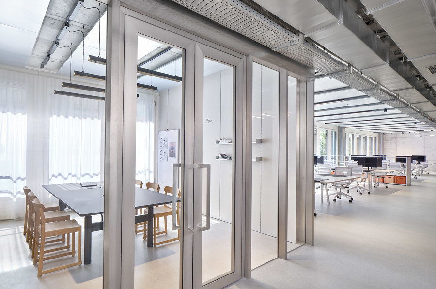 On Labs - New Global Headquarters for On running von Specific Generic and Spillmann Echsle Architekten | Büroräume