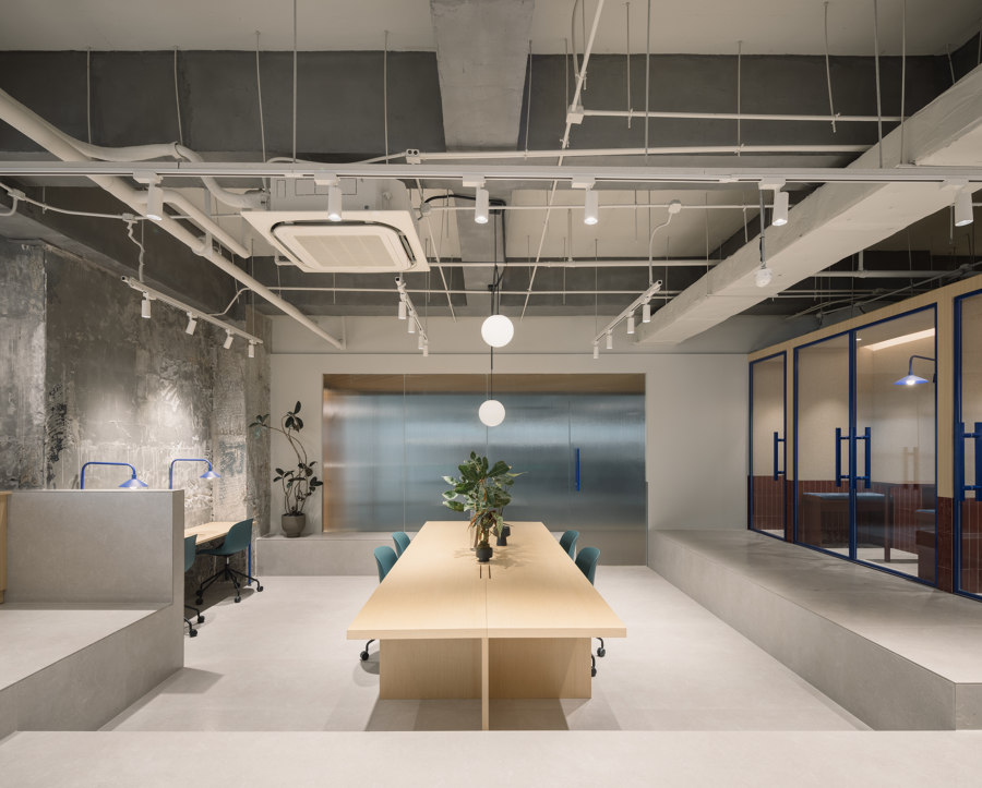INMEDIA Office Space de Yatofu Creatives | Oficinas
