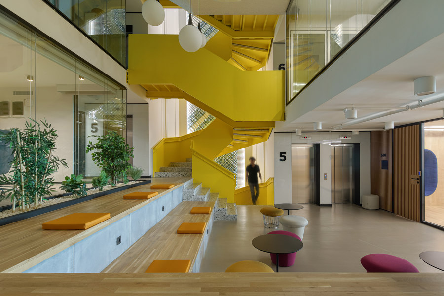 IzQ Innovation Center de Ofisvesaire | Immeubles de bureaux