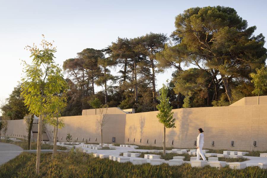 Montpellier Metropolitan Cemetery de Agence Traverses | Jardins  
