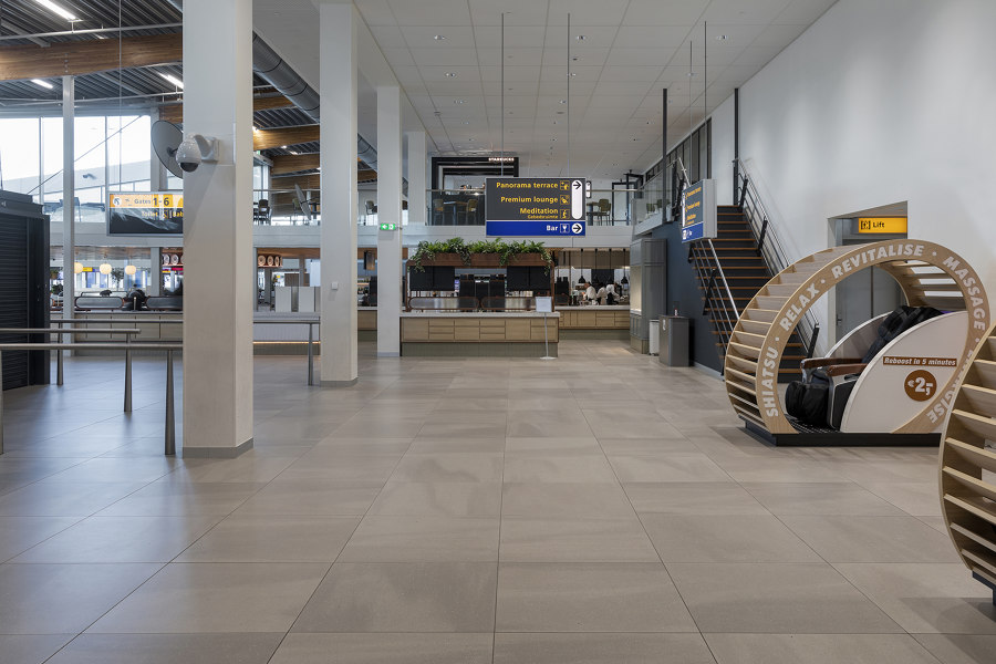 Rotterdam Airport by Mosa | Manufacturer references