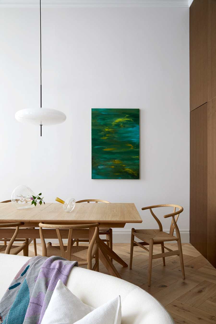 Cadogan Square Residence by Sandra Flashman Studio | Living space