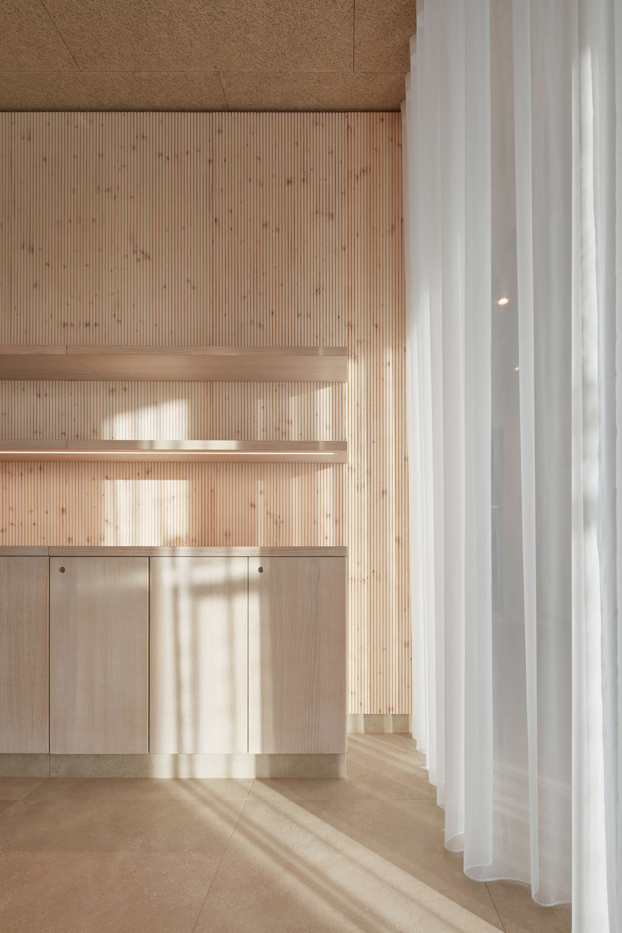 Sauna World in Trebon di Plus One Architects | Inmpianti SPA
