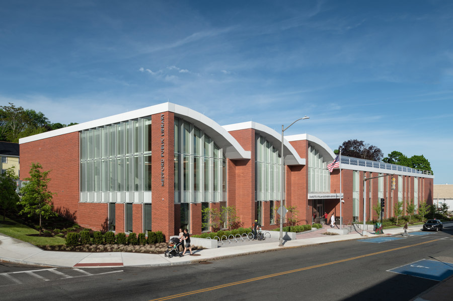 Charlotte & William Bloomberg Medford Public Library by Schwartz/Silver Architects | Libraries