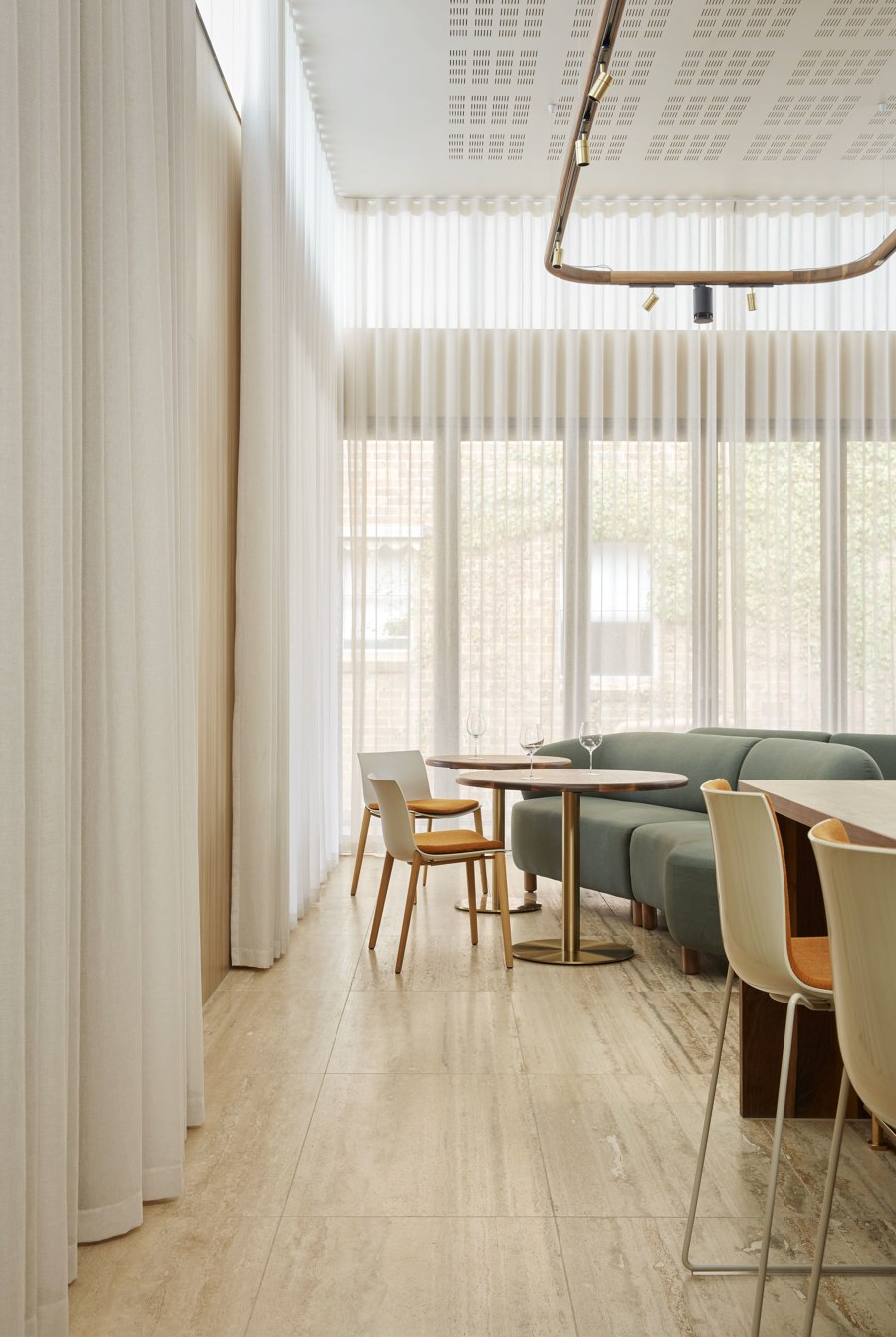 Hotel Vera Ballarat de Pitch Architecture + Design | Hoteles