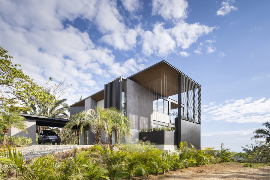 Black Pearl House de QBO3 Arquitectos | Maisons particulières