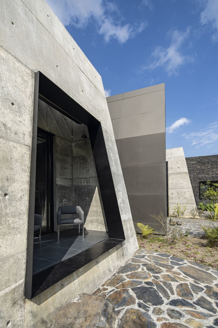Amaluna House von Plan:b arquitectos | Einfamilienhäuser