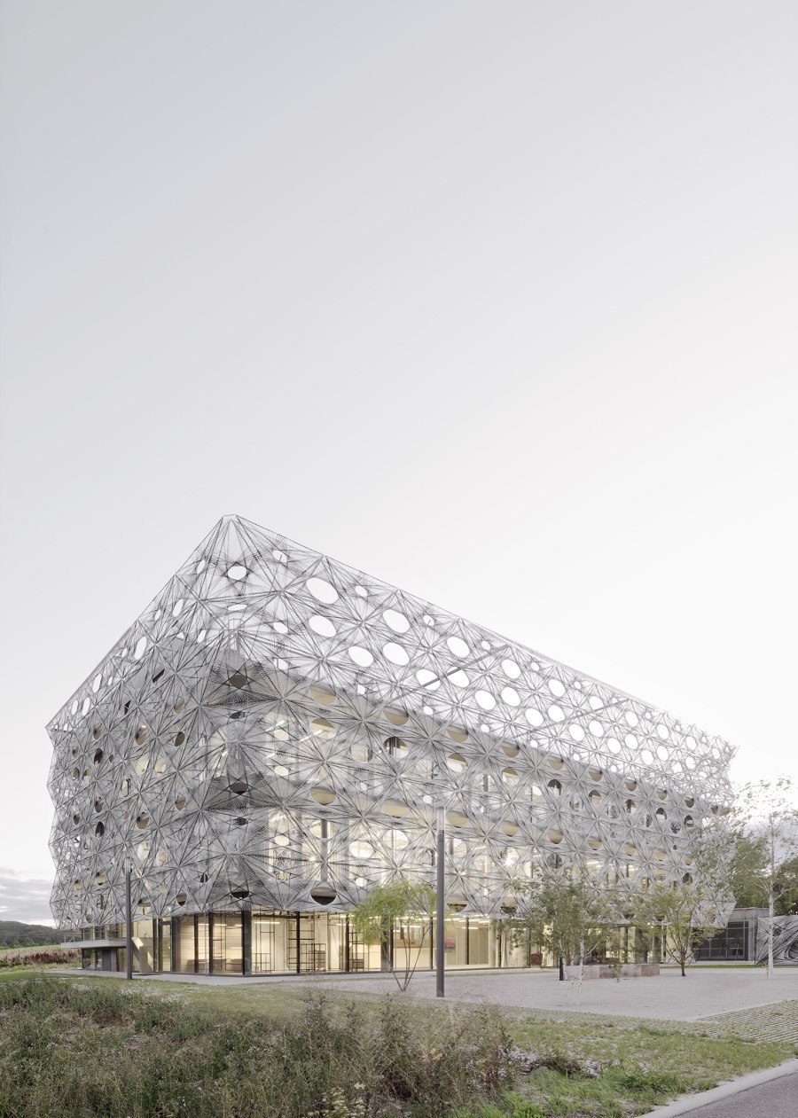 Texoversum Innovation Center by allmannwappner | Office buildings