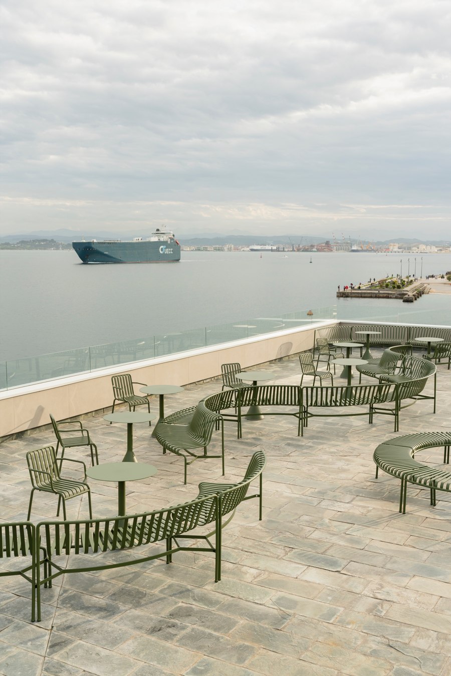The Cantabrian Maritime Museum Restaurant | Restaurant interiors | Zooco Estudio