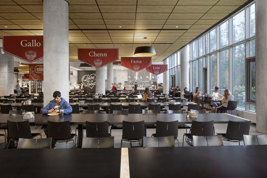 University of Chicago’s Woodlawn Residential and Dining Commons de Elkus Manfredi Architects | Universités