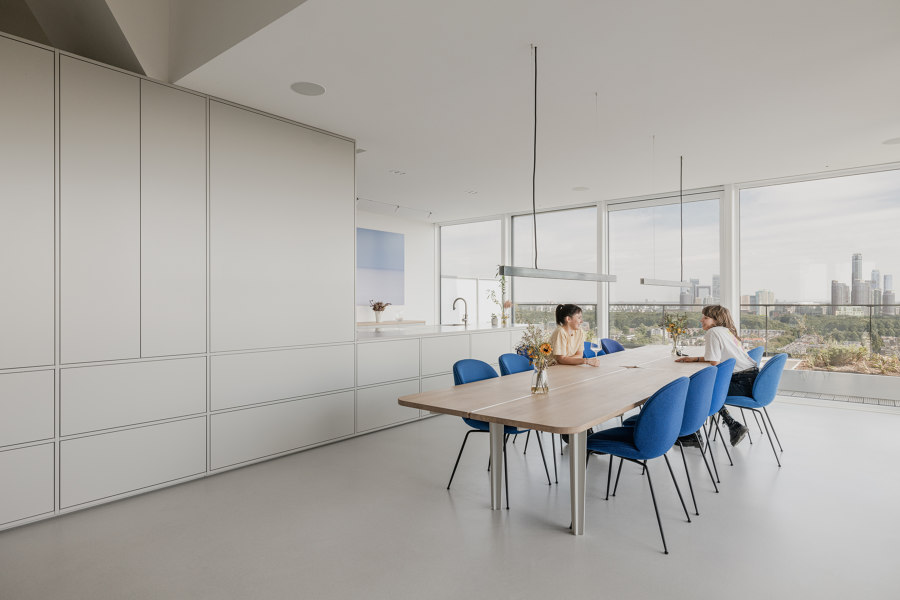 Panorama Penthouse von Bureau Fraai | Wohnräume